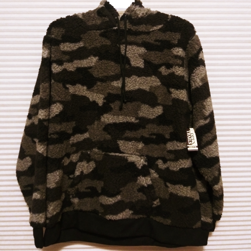 Men's army print plush hoodie
